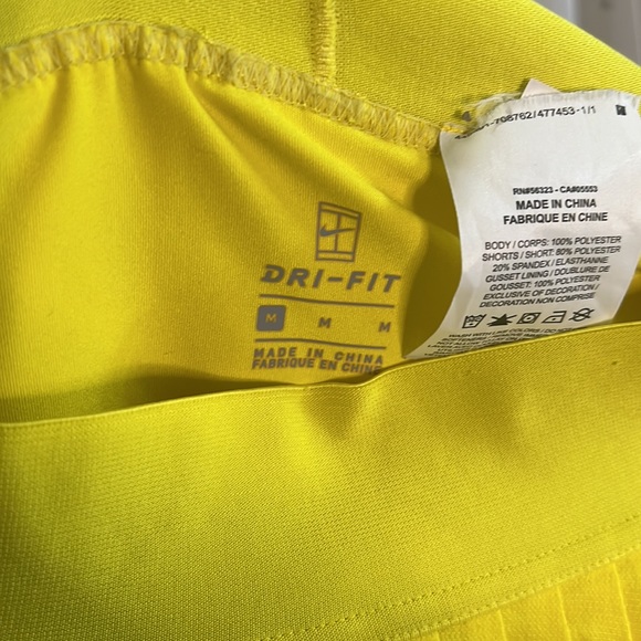 Nike Skort - Picture 3 of 4